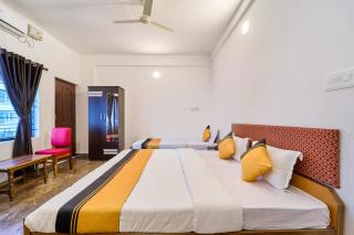 Itsy Hotels R S Bhavan, 2 Km From MIT Gate - 1