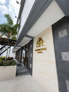 Serene Rise Hotel Angeles City - 4