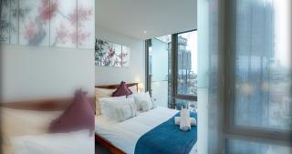 2 Bedroom Apartment with City Views - 7