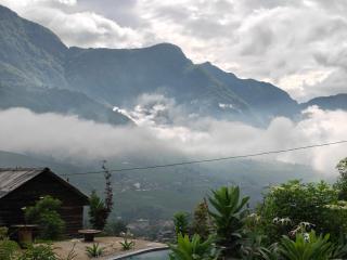 H'Mong Lady Sapa - 1
