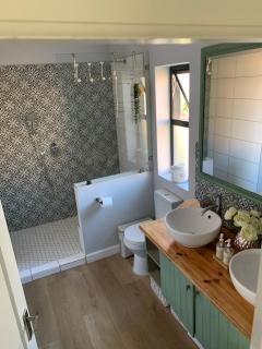 Epic 4 Bedroom holiday home for the whole family! - 6