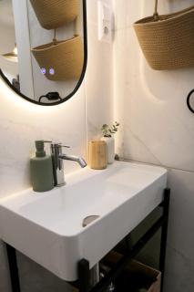 Buda Modern Studio by NW - 2