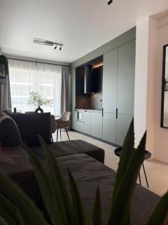 Retreat 84 in Odyssey Spa and Pools resort-parking - 9