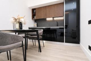 La Marmora Townhouse Renovated in Historic Centre, Olbia - 9