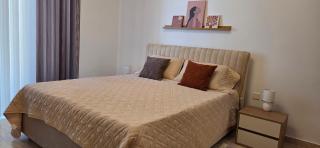 Quiet Apartment in Central Area - 2