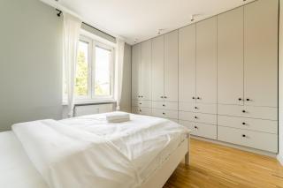 Szydłowska Comfort Apartment by BookingHost - 5