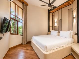 Elegant 1BR Loft with Art Deco Flair, Shared pool - 6