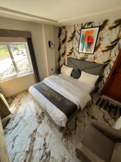 Forest Edge Hotel - 8