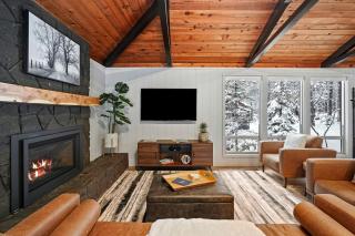 Intimate Modern Cabin Great for a Relaxing Experience in Oregon - 9