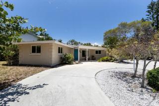 Coastal Canal Front Escape Near Rod and Reel Pier Anna name Island Florida - 0