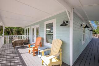 Delighting Beach House with Swimming Pool in Anna name, Florida - 6