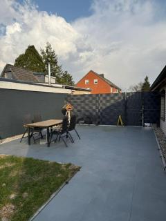 Haus Grünhof Holiday Home with Garden & Conservatory - 7