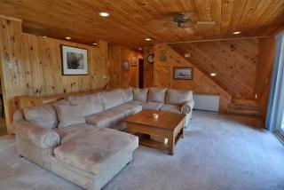 Spacious Cottage with Luxury Amenities For a Family Fun Glamping Experience near Lake Namekagon, Wisconsin - 6