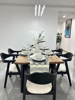 executive beautifully furnished apartment with all modern finishings ,swimming pool, fully equipped gym and other luxurious facilities and close proximity to major shopping malls in kilimani - 3