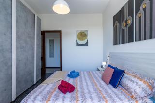 The Lux Apartment - Arona fronte lago- AC - WiFi - 4