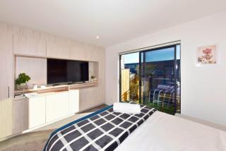 Charming CBD Studio Apartment - 0