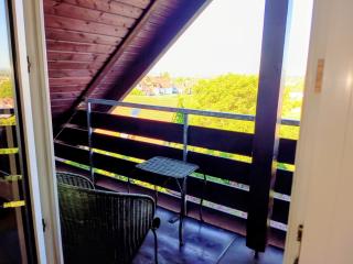 Apartment in A Wonderful Panoramic Location - with Shared Bathroom - 2
