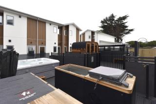 Coastal 1BR Retreat Steps to New Brighton Beach - 1