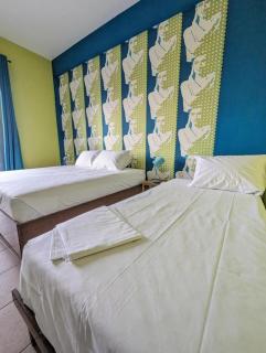 Okeania Seafront Rooms in Kamena Vourla - 8