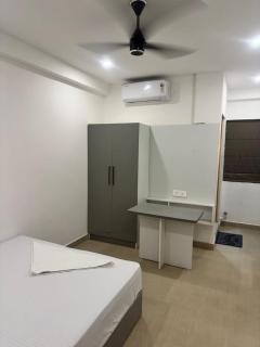 Lowfare Hotels Bengaluru - 7