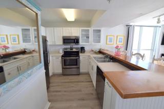 Beautiful Beach House with Spectacular Sea Views in Destin, Florida - 8