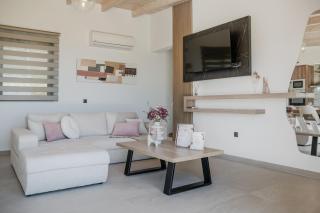 Rodia Luxury Villa - 1