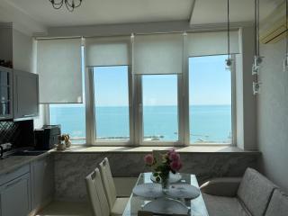 Odessa Sea View Apartment - 6