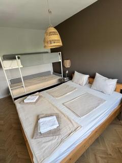 Bonne Chance Apartment Burgas - 6