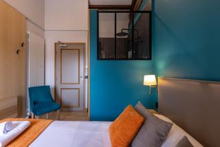 Logis hotels Les Glycines - 8