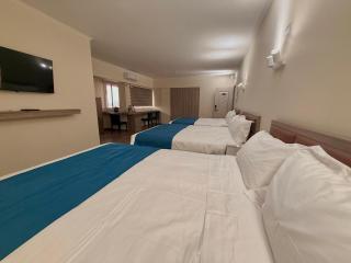 Hotel Asia Pacifico - 1