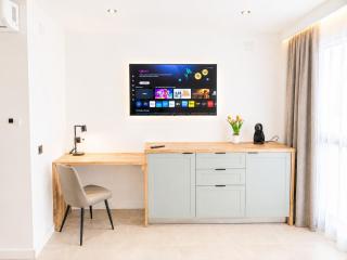 AH Rentals - 4