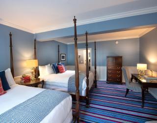 Kennebunkport Inn - 6
