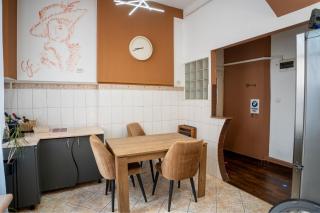 Barrique 13 - Breakfast at Restaurant & Minibar - Old Town - 6