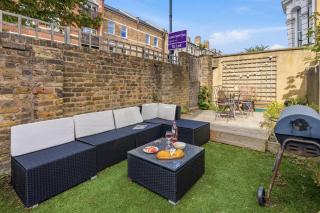 Clapham North Retreat 1BR with Private Garden - 3
