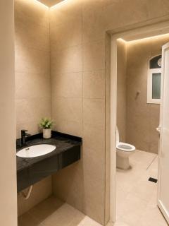 New first-floor apartment in Salalah - 5