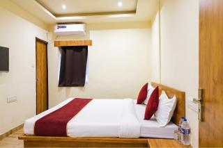 FabHotel Cozy Stay - 6
