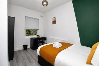 Spacious 4BDR - Ideal for Contractors -City centre - 2