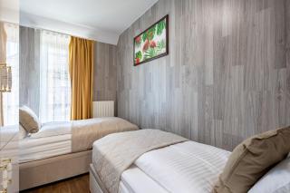 Easy Parking - Comfy Sleep - AC - 9