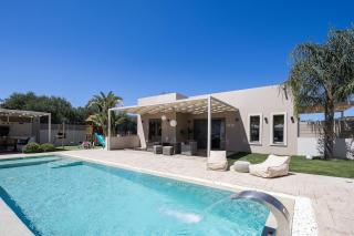Koin Villa Sunset, With Heated Pool & Whirlpool, By ThinkVilla - 2