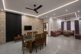 Evora House - Luxe Near Airport Family Groups - 2