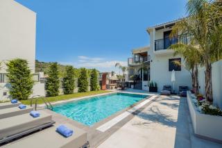 Eagle's Nest - Adjoining Villas! - 3