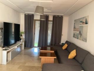 Marina Saidia Luxury Apartment with Pool & Garden View,Residence Tamaris - 4
