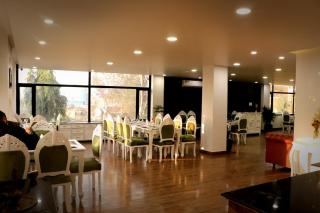 Sapphire Hotel & Convention Centre - 7