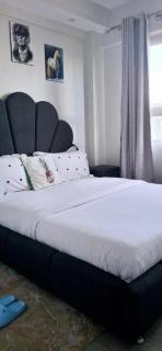 spacious one bedroom apartment with swimming pool,gym ,ample parking space, child play area and amazing scenic views - 6