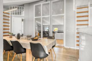Renovated Holiday Home With Hot Tub, Sauna And Shelter - 3