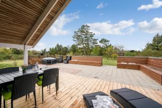 Lovely Holiday Home With Sauna, Hot Tub And Wilderness Bath On A Closed Nature Plot - 8
