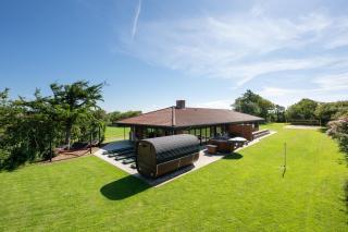 Large, Completely Renovated Activity House With Wilderness Bath And Outdoor Sauna - 0