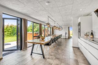Large, Completely Renovated Activity House With Wilderness Bath And Outdoor Sauna - 9