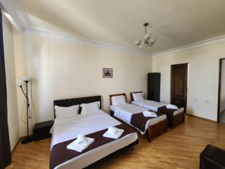 Nana Grand Hotel Yerevan - 8