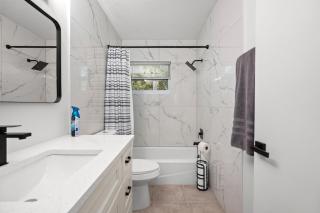 Fully Remodeled Private Sarasota Home with Heated Swim Spa, Fenced Yard, Game Area & Beach Gear - 3